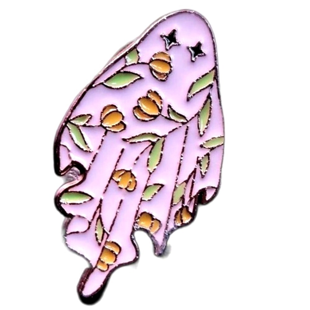 1 Ghost with flowers cute enamel pin Halloween‎
